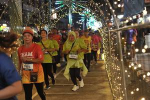 BIB: 3803, 4226
                            <button type="button" onclick="openModal(26274511)" class="btn btn-primary btn-sm float-right btn-popup" data-toggle="modal" data-target=".modal-high-quality">
                        <i class="fas fa-shopping-cart"></i> Add to Cart
                    </button>
                                            <button type="button" onclick="isThisMe(26274511, true)" class="btn btn-success btn-sm float-right btn-popup btn-isme hidden" data-toggle="tooltip" data-placement="bottom" title="นี่คือรูปของคุณใช่ไหม คลิกที่นี่เพื่อเอาเข้าอัลบั้ม">
                        <i class="fas fa-plus"></i> Add to album
                    </button>
                    <button type="button" onclick="isThisMe(26274511, false)" class="btn btn-warning btn-sm float-right btn-popup btn-isnotme hidden">
                        <i class="fas fa-ban"></i> Remove from album
                    </button>